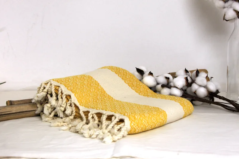 Handwoven peshtemal